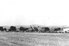 1956 - Vilém Krysta v průletu na zádech